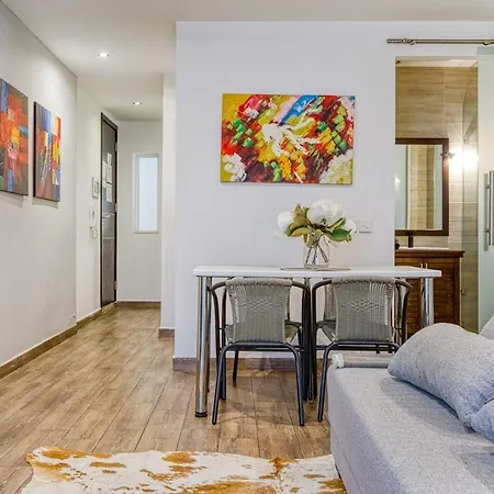 Stylish In The Heart Of The Apartment *